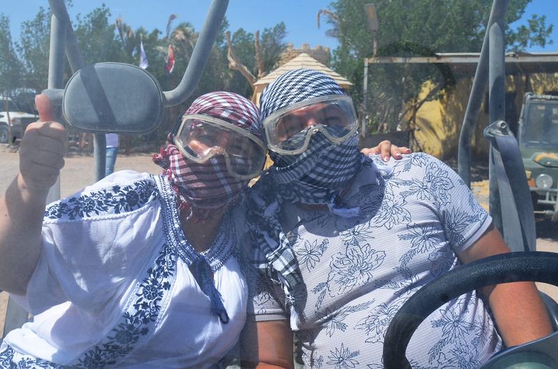 Buggy selfie in desert scarves
