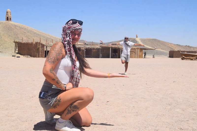 Fun photo tricks in the desert