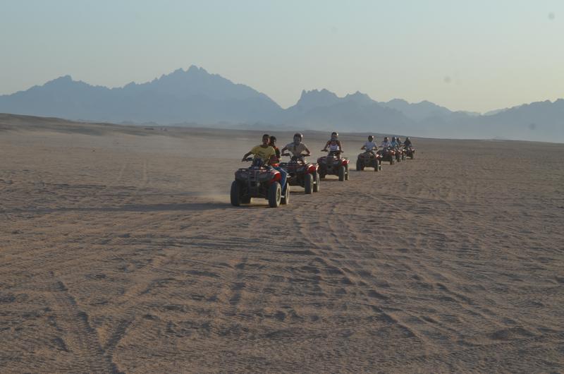 Quad trail toward the mountains