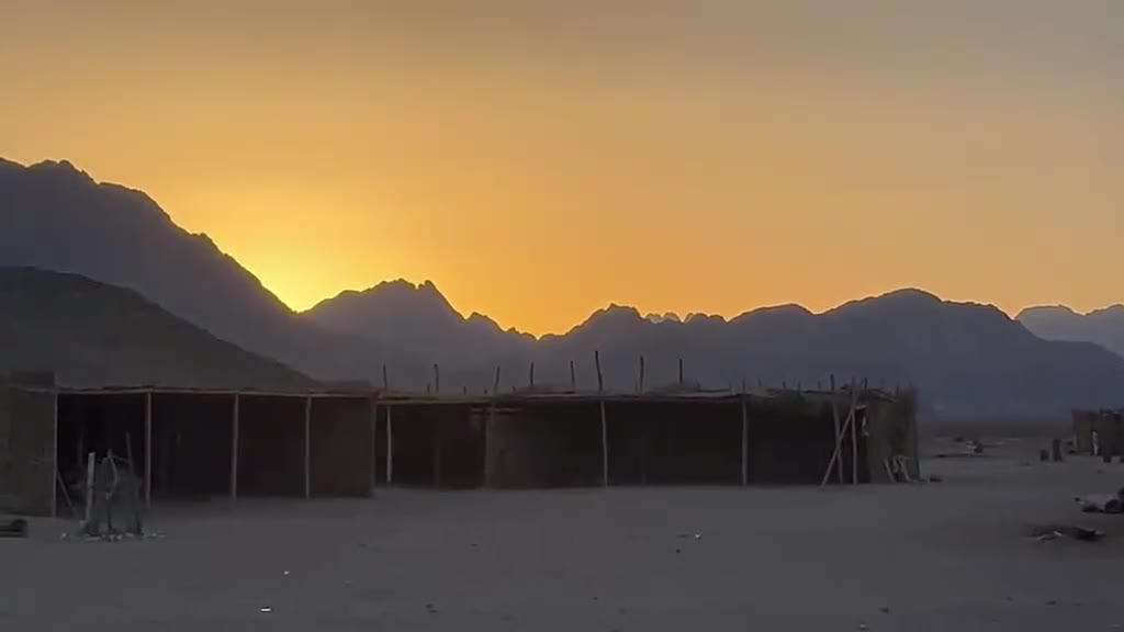 Sunset over the Red Sea mountains